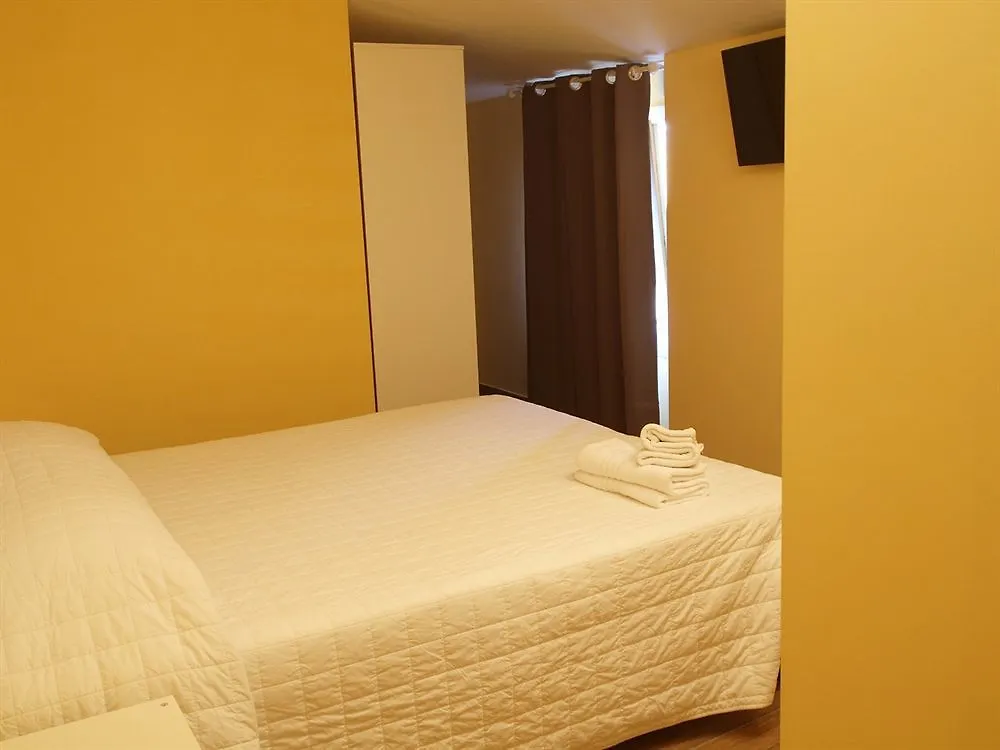 Via Mameli 5 Hotel Sanremo
